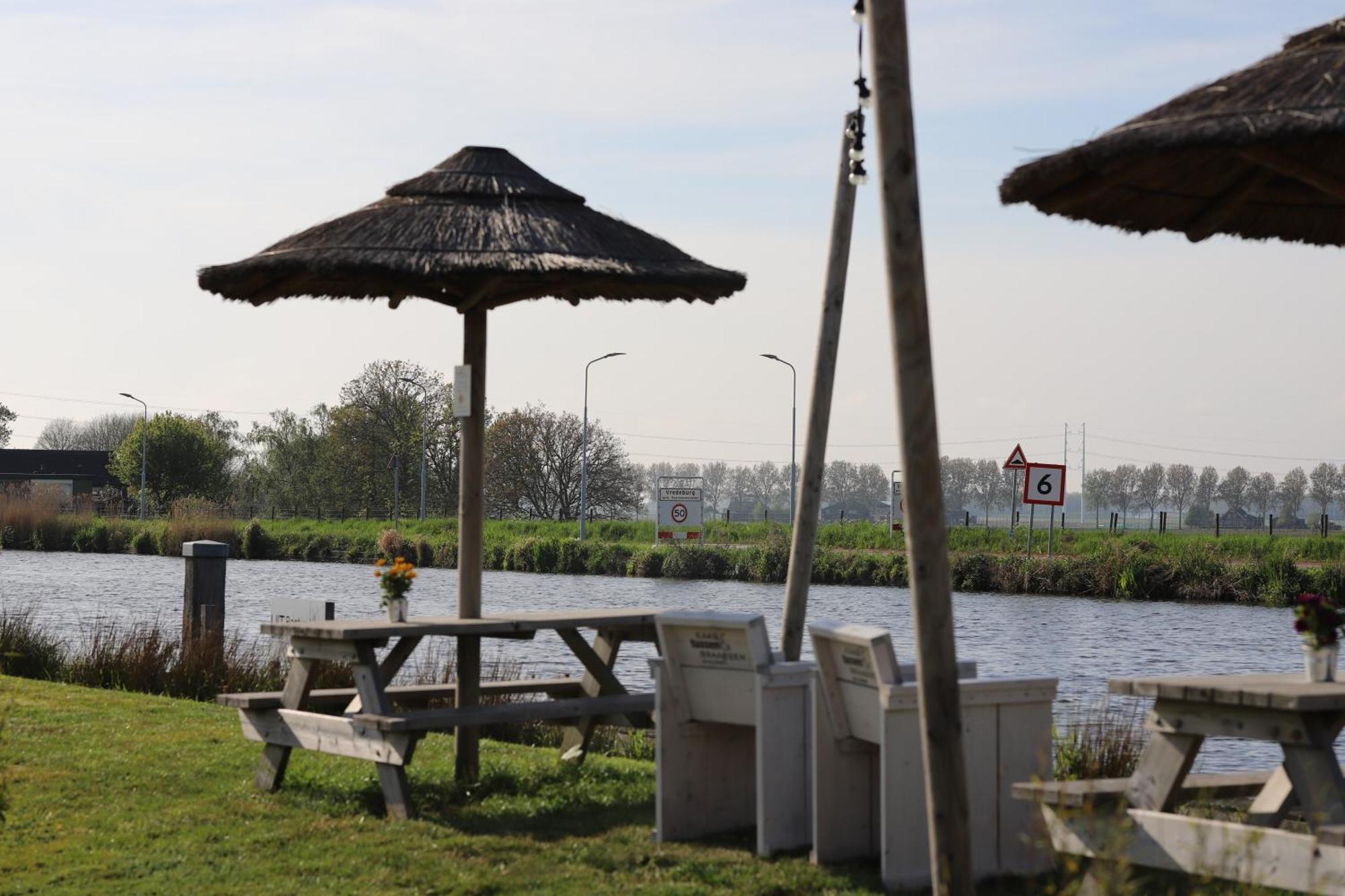Safaritent Premium Aan Het Water Nieuwe Wetering